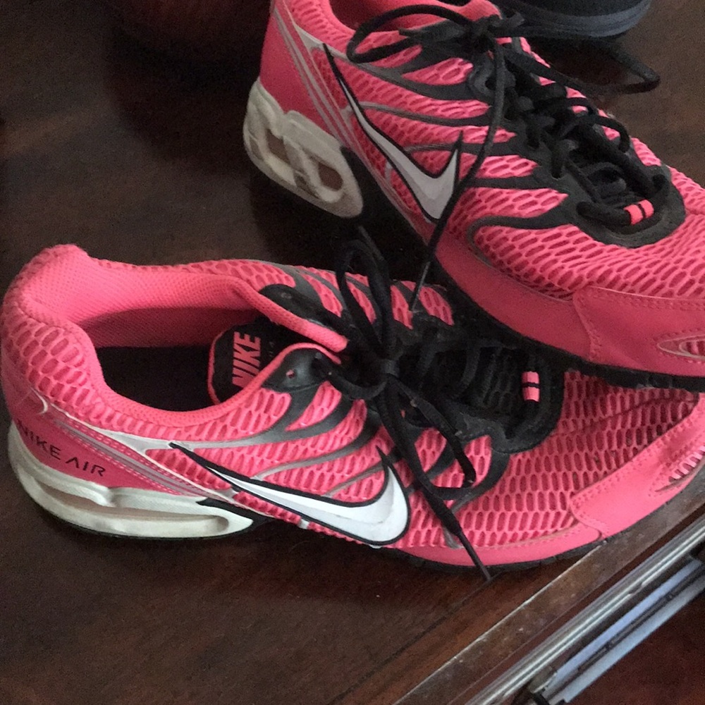 Nike air pink size 11